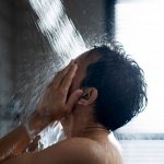 دوش آب گرم یا آب سرد؟